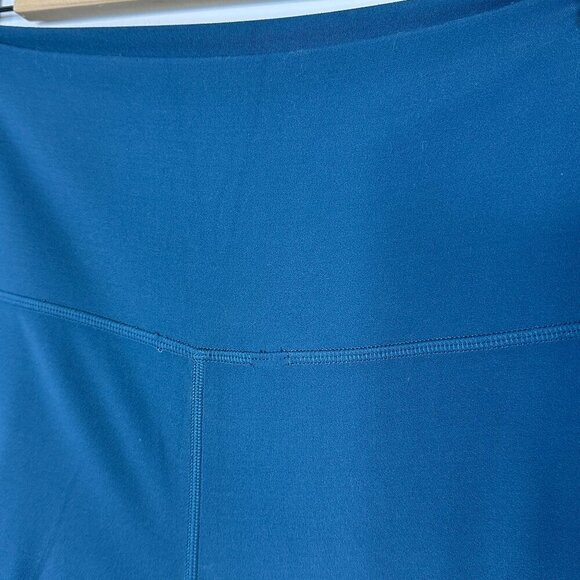 Lululemon  Align High Rise Full Length Leggings  Blue  Size 8 - 30" inseam - Picture 3 of 6